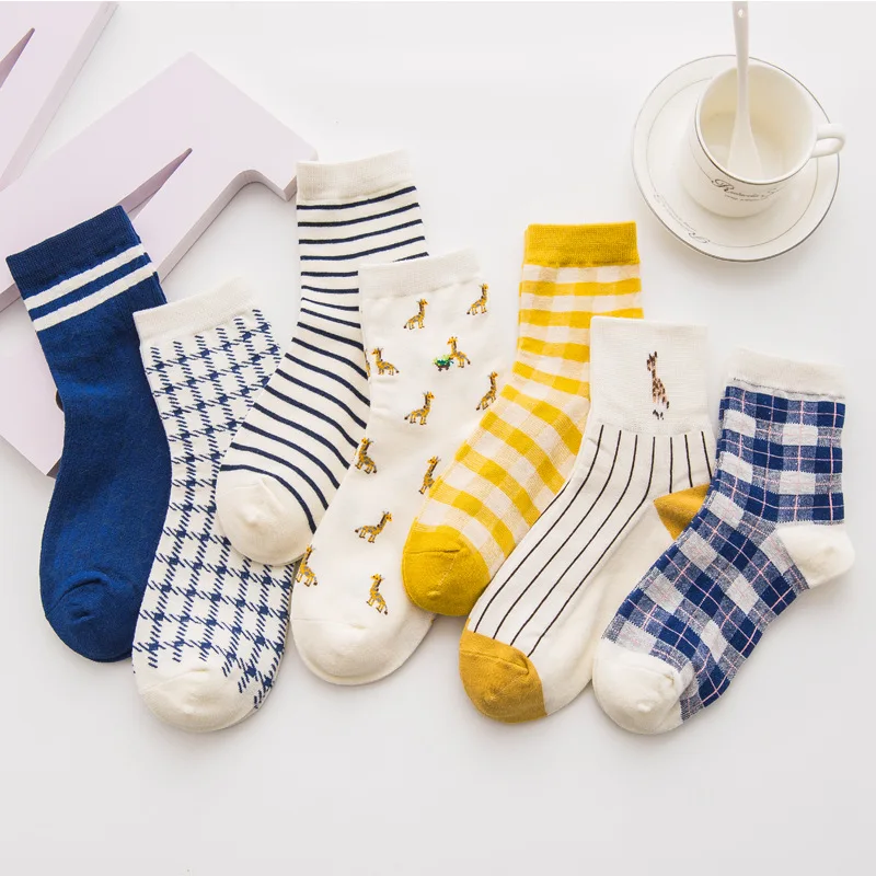 

Новые носки средней длины в сельском стиле для женщин, японские свежие хлопковые носки в стиле колледжа, полосатые хлопковые женские гольфы