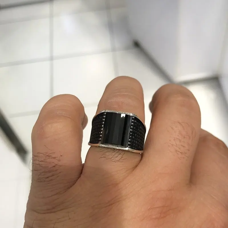 Высокое качество Простое Элегантное мужское серебряное кольцо с черным