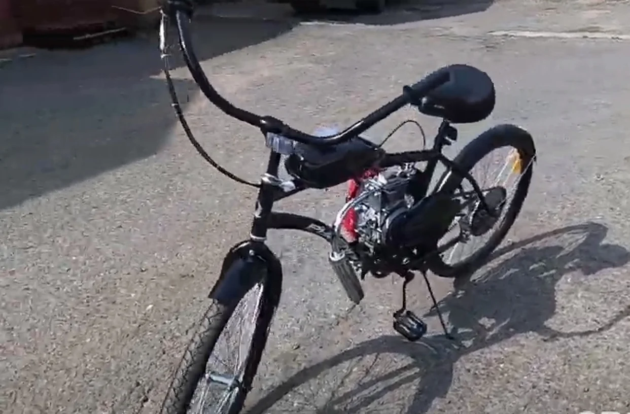 Мотовелосипед 26 CRUISER + ВЕЛОМОТОР 80 4т Motorcycle CYCLING MOTOR 4t |