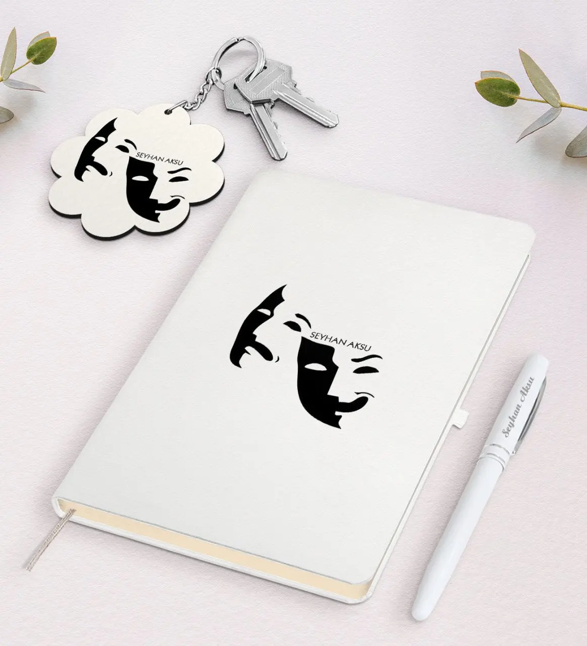 

Personalized Private Theater Artist White Notebook Pen And Keychain Gift Set