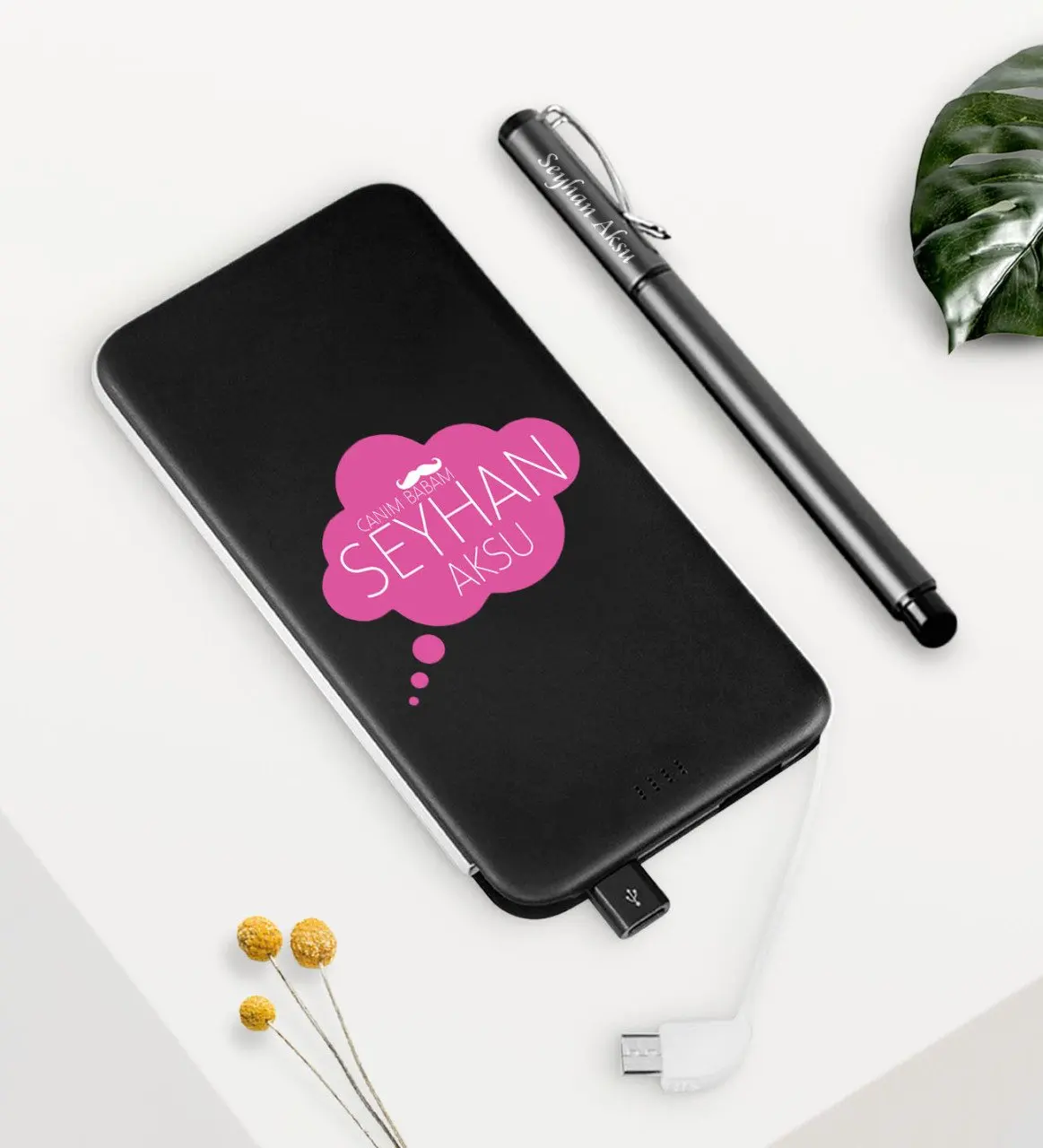 

Персонализированные дорогой папа черный 5000 mAh Powerbank и ручка Seti-2