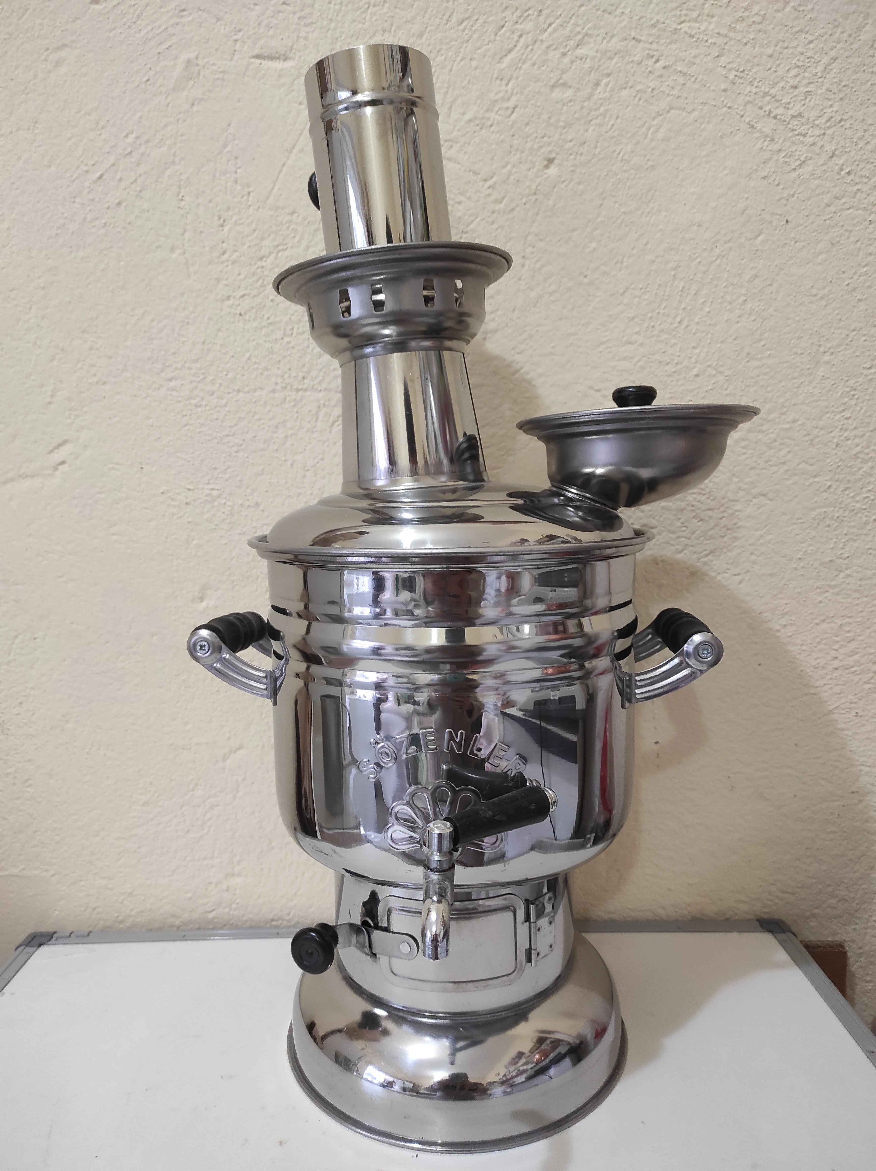 Самовар из высококачественной хромированной стали емкостью 4 5 л для пикника дома