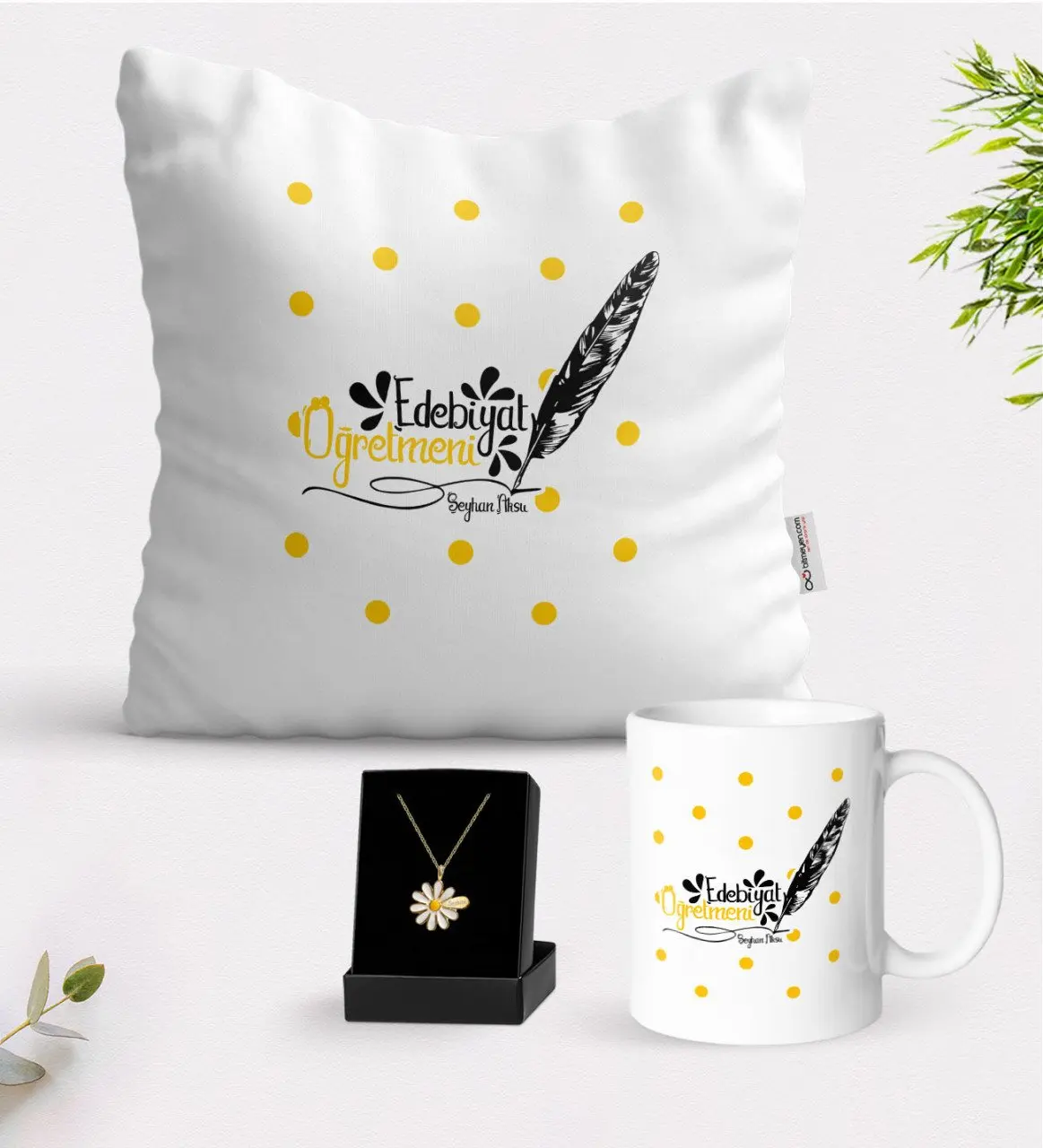 

Персонализированные с буквенной надписью учитель белая кружка Подушка и ожерелье Маргаритка подарок Seti-2