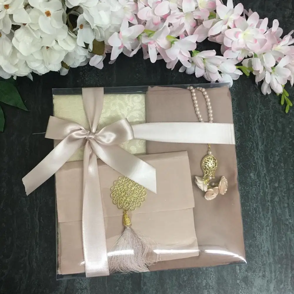 Pink Velvet Yaseen Gift Set Yaseen FaUmrah Sets Gift Nawlid Sets book -muslimislamic gift سجاد صلاة مسلم هدية إسلامية sijad sal