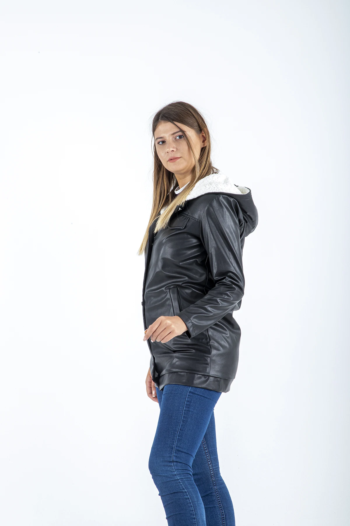 

Ardanewline Women Leather Coats 9404483