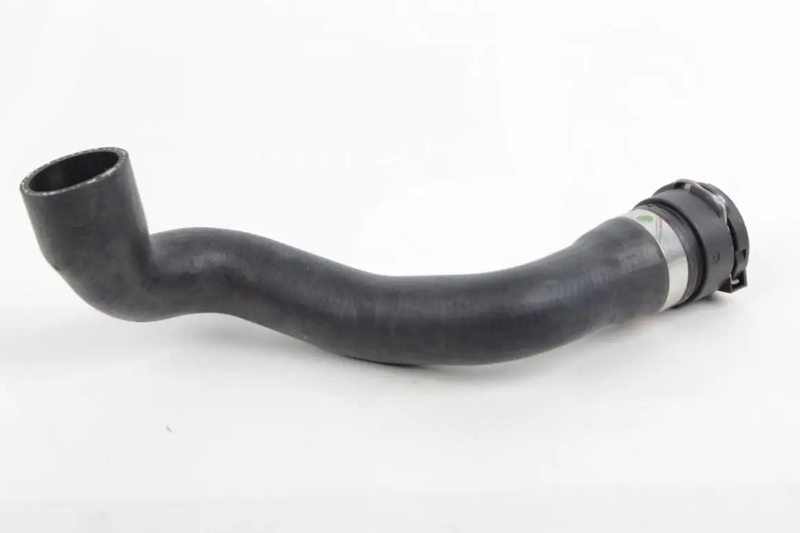 

Нижний шланг радиатора Volmarkt 11531716642 для Bmw Z3 2,0 I/2,2 I/2,8 I/3,0 I E36, надежное оригинальное качество. Совместимость