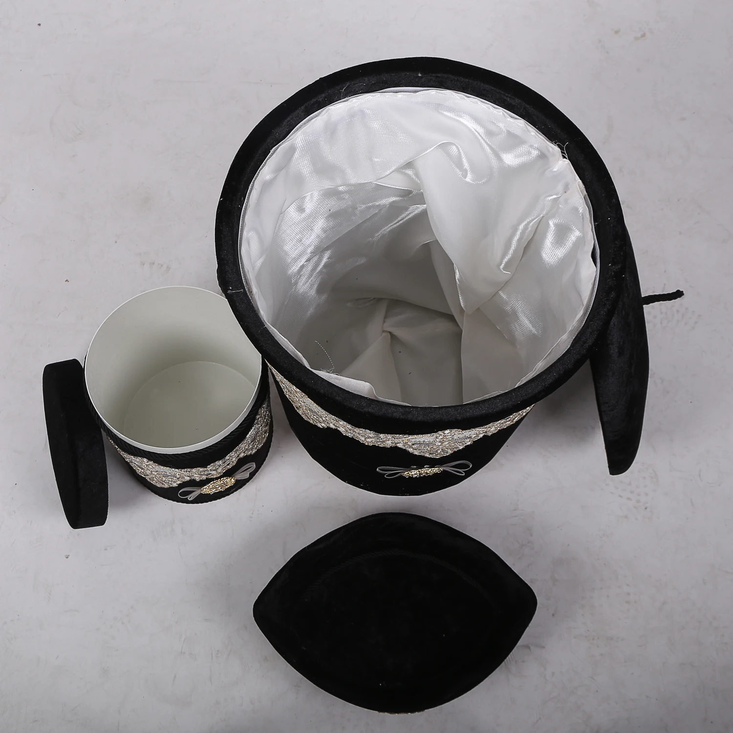 

Bonny Home Golden Black 3 Pieces Laundry Basket Set Towel Holder Detergent Box Organizer Dirty Clothes Storage