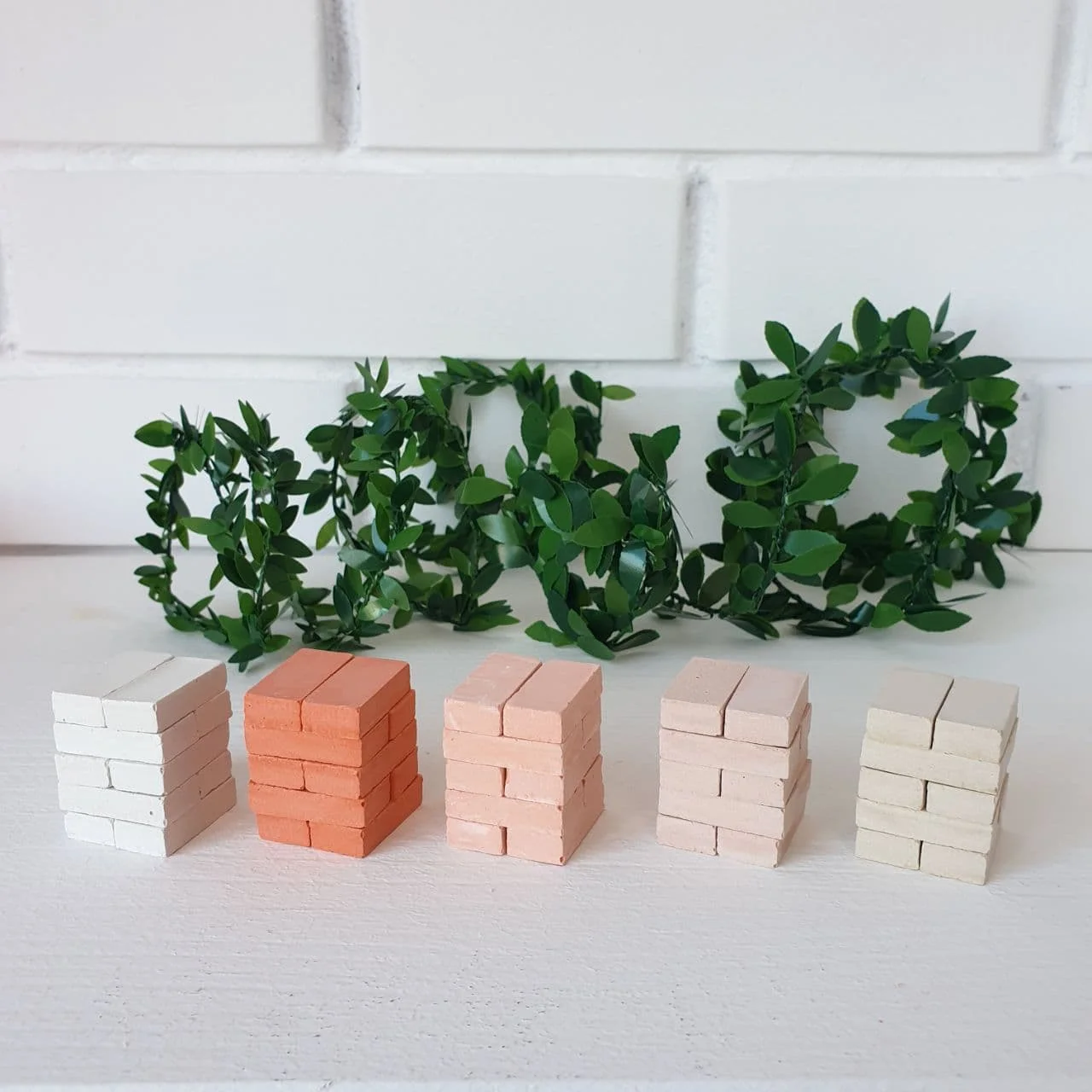 конструктор 202 brickmaster. брикмастер. модель замка из кирпичиков. кирпичи для моделизма. модель кирпича.