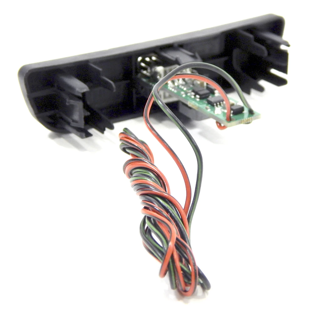 USB А​втомобильное зарядное устройство Lada Vesta | Автомобили и мотоциклы