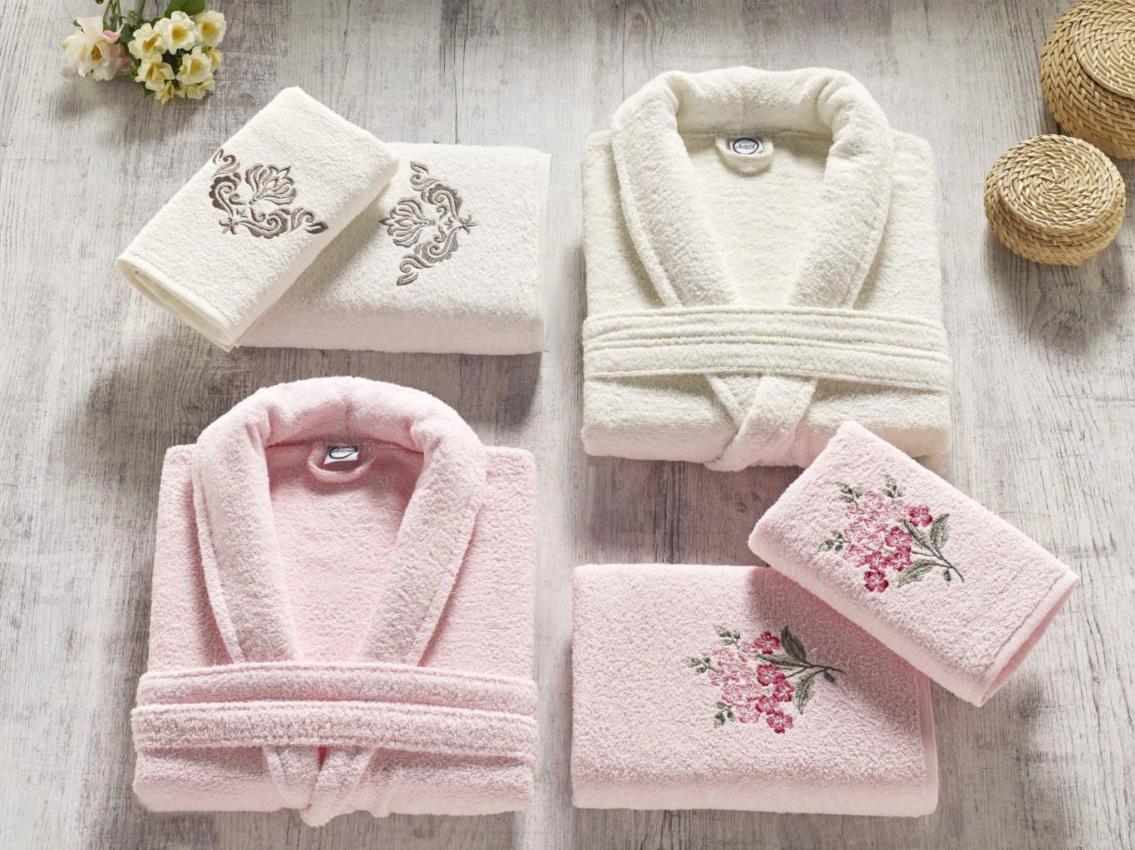 Four Seasons Cotton Family Bathrobe Set 6 Piece Men Bathrobe Women Bathrobe Dressing Gown Pajamas High Water Absorbent