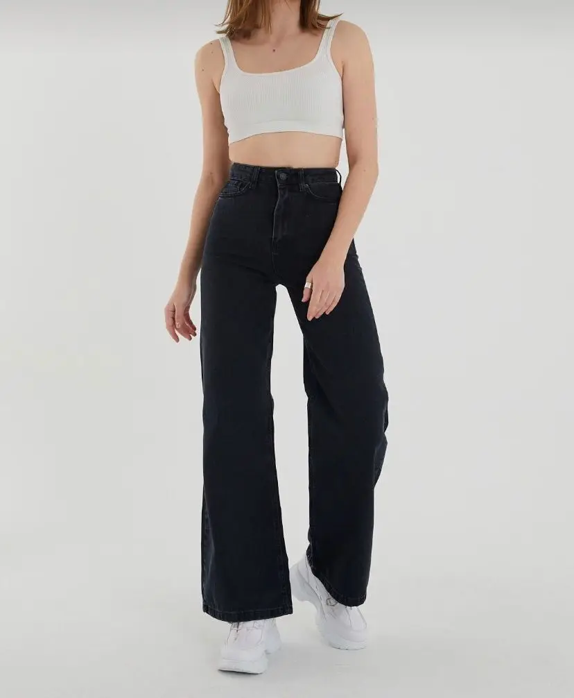 

women's black bell-bottom jeans