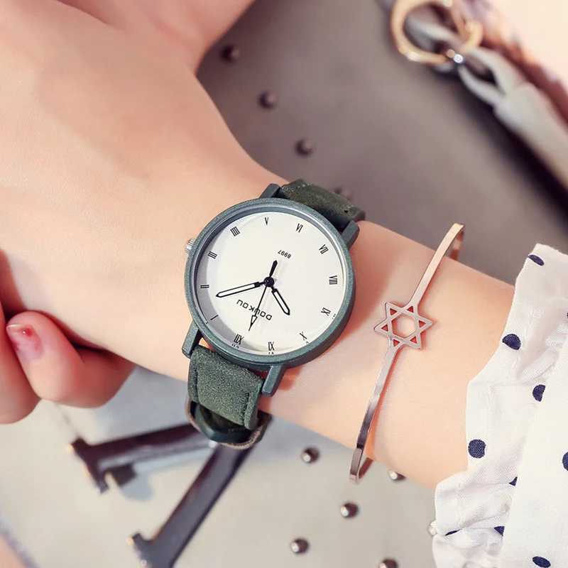 Часы наручные детские с кожаным ремешком модные кварцевые Мультяшные для