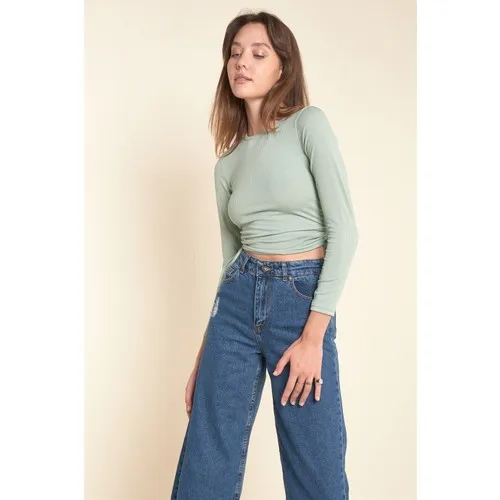 

Z Clothing Female Mint Green Side Shirred Badi