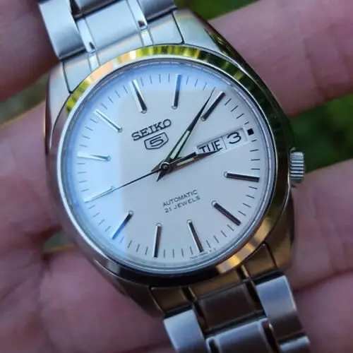 Мужские автоматические часы Seiko 5 SNKL41K1 циферблат белый серебристый 38 мм стальной