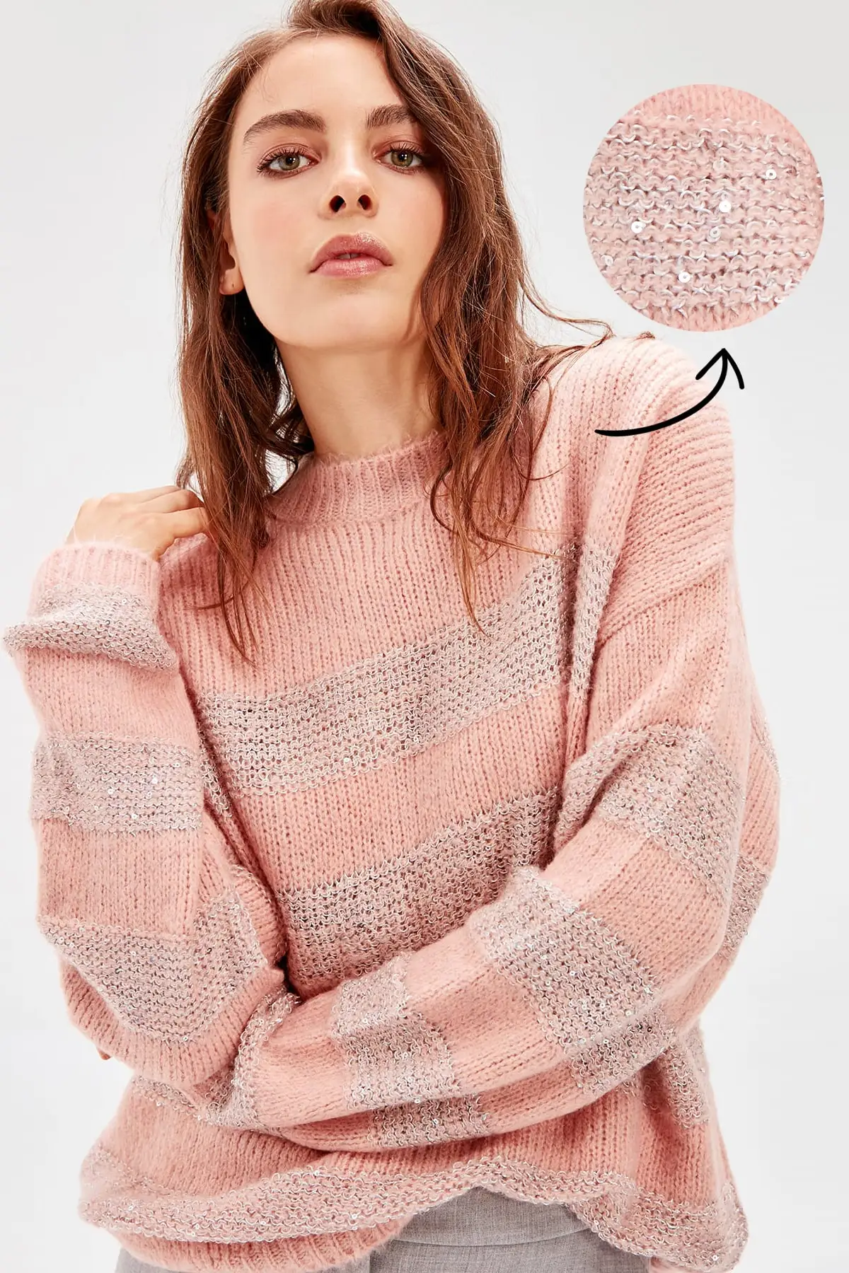 Женский трикотажный свитер Trendyol розовый с блестками и Sim| |