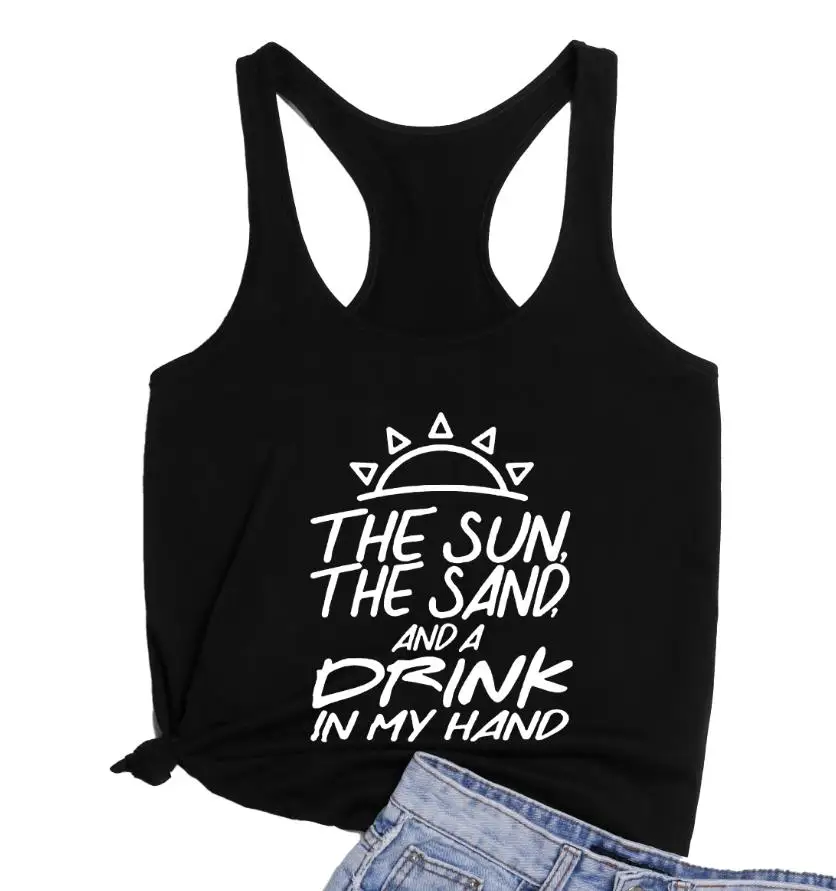 Женская майка с надписью the sun sand and a drink in my hand модная и сексуальная в пляжном стиле