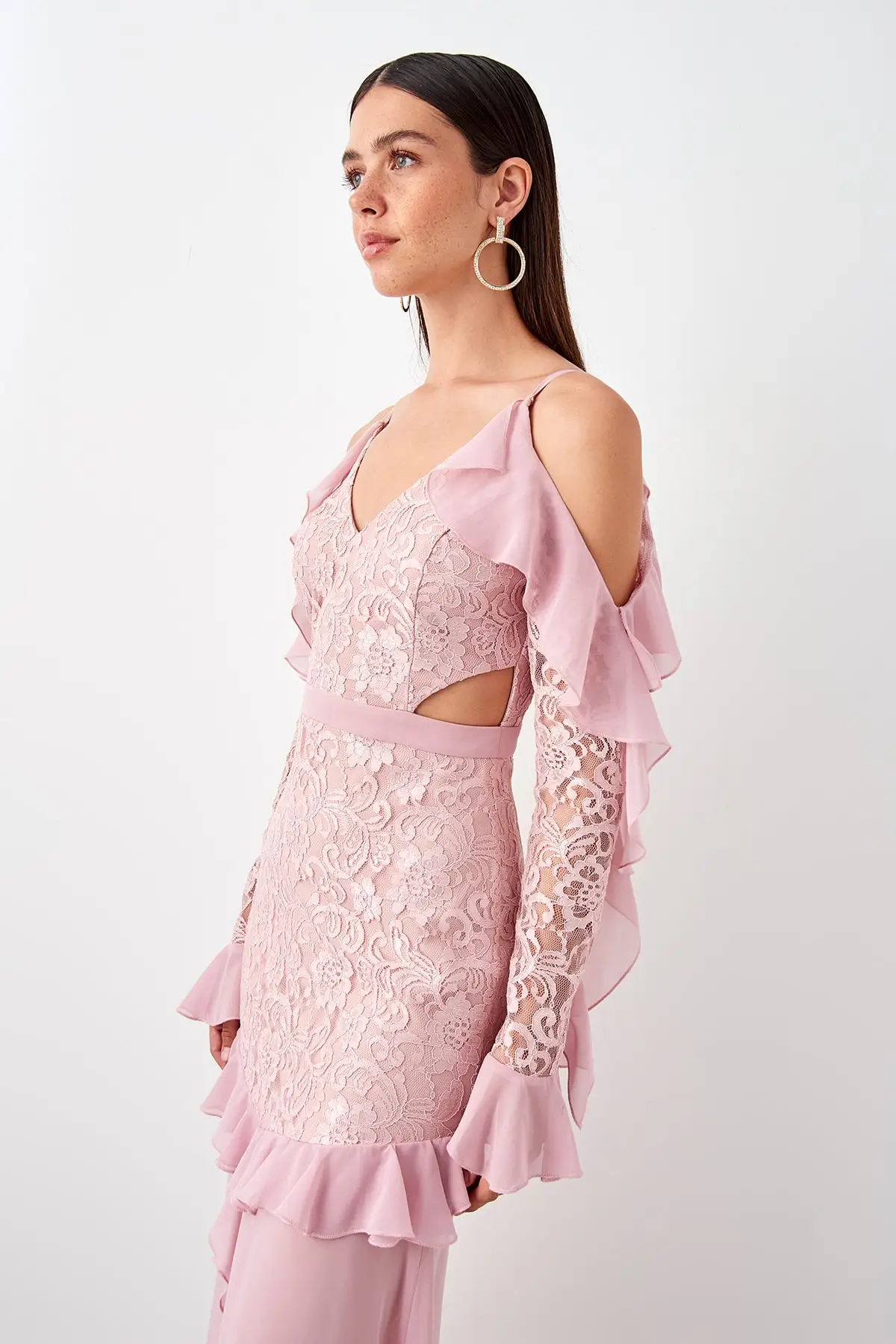 Trendyol маховик детальное вечернее платье TPRSS19AE0077