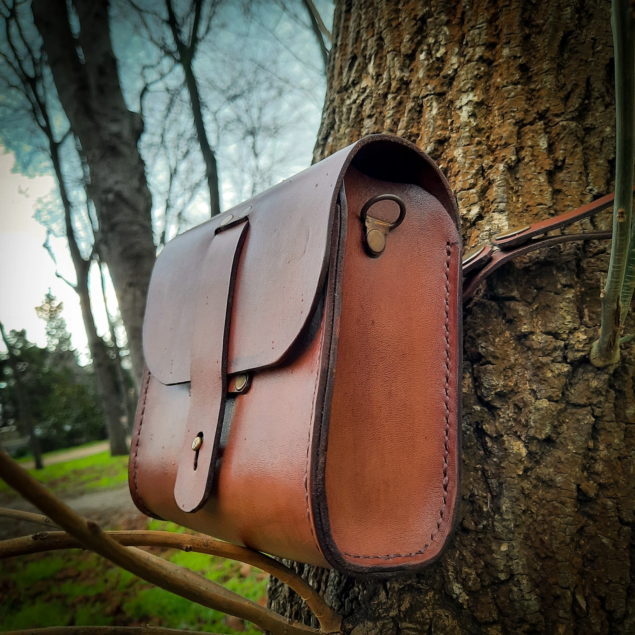 

Camping Waist Bag Handmade Leather Hiking Trekking Outdoor Case Tactical Military Bags Daypack Hunting Bushcraft Gear