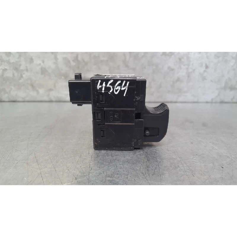 1875734 RENAULT MEGANE передний бампер | Автомобили и мотоциклы