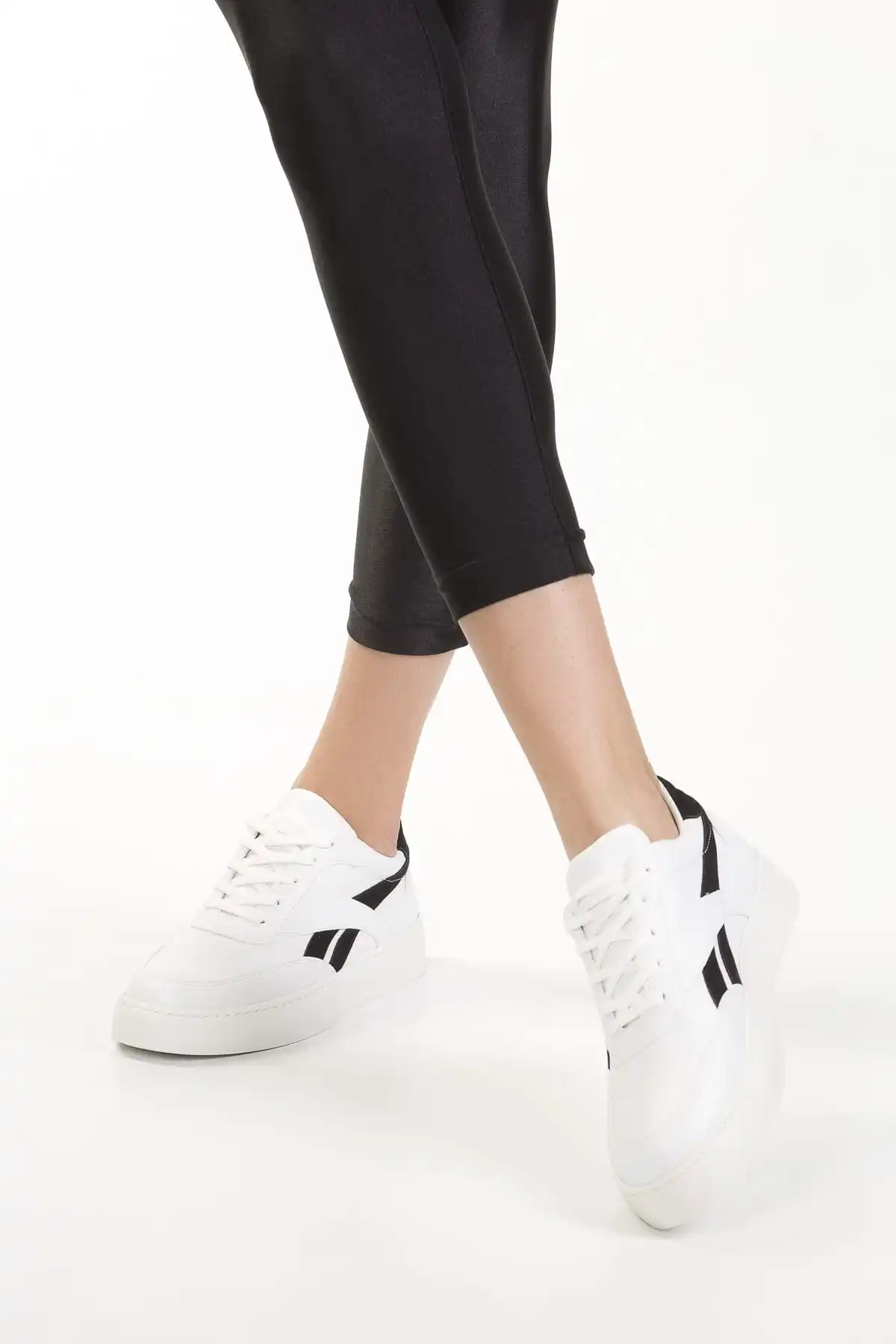 SOHO/женские кроссовки Модная дышащая Вулканизированная обувь Повседневная Белая