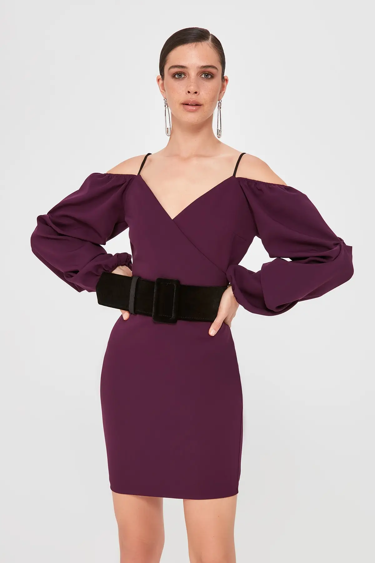 Trendyol бархатное платье с поясом TPRSS20EL0061|Женские платья| |