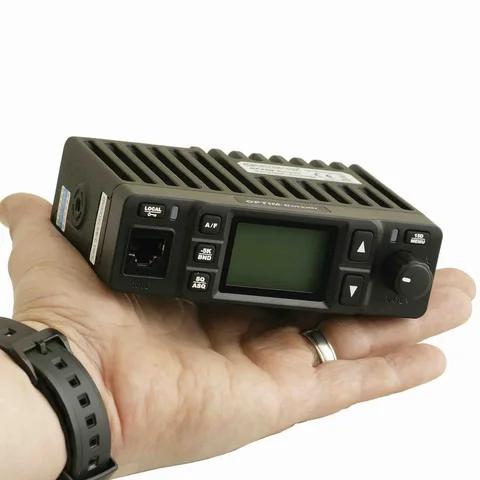 Рация си би 555