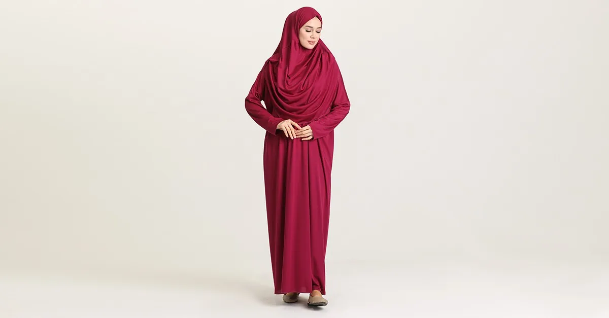 Практичное дамское Молитвенное платье в подарочном пакете 0900B-01 фуксия большого размера