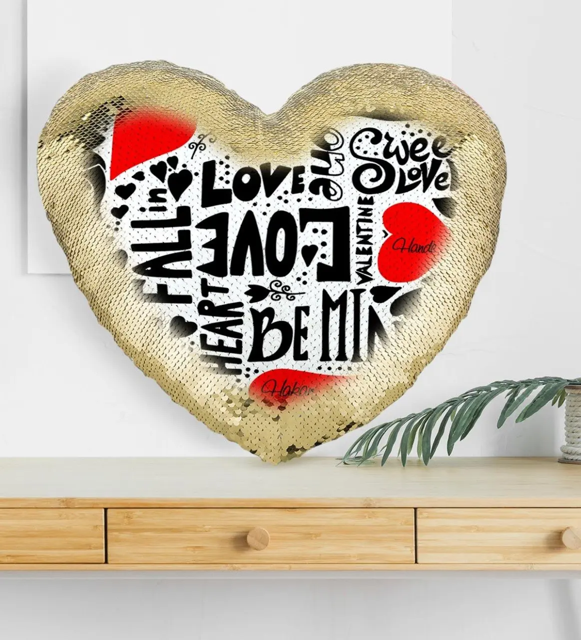 

Personalized Valentine's Day Gold Glitter Magic Heart Pillow-75