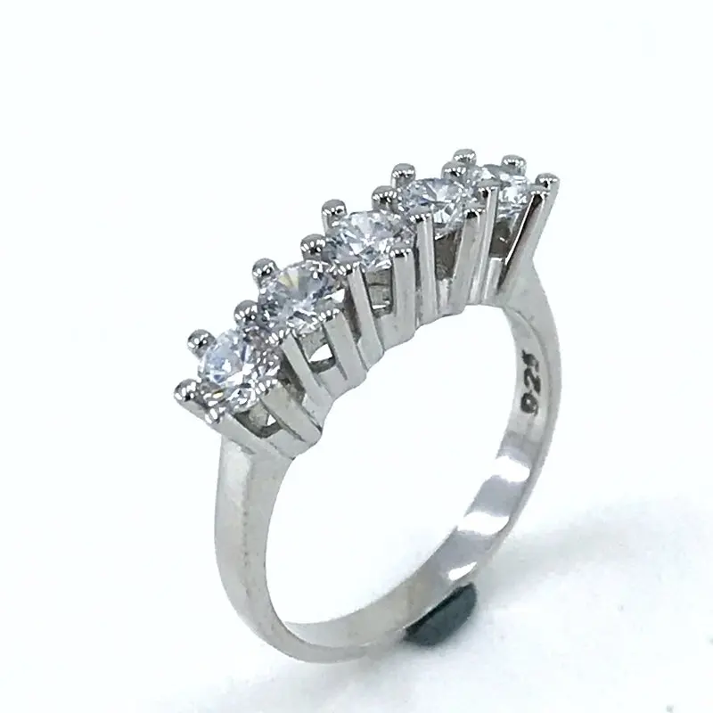 

Diamond Workmanship Orijinal Swarovski Dibs 925 Silver Ring