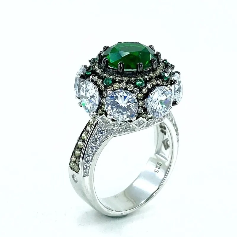 Итальянское кольцо из стерлингового серебра 925 пробы с изумрудом и