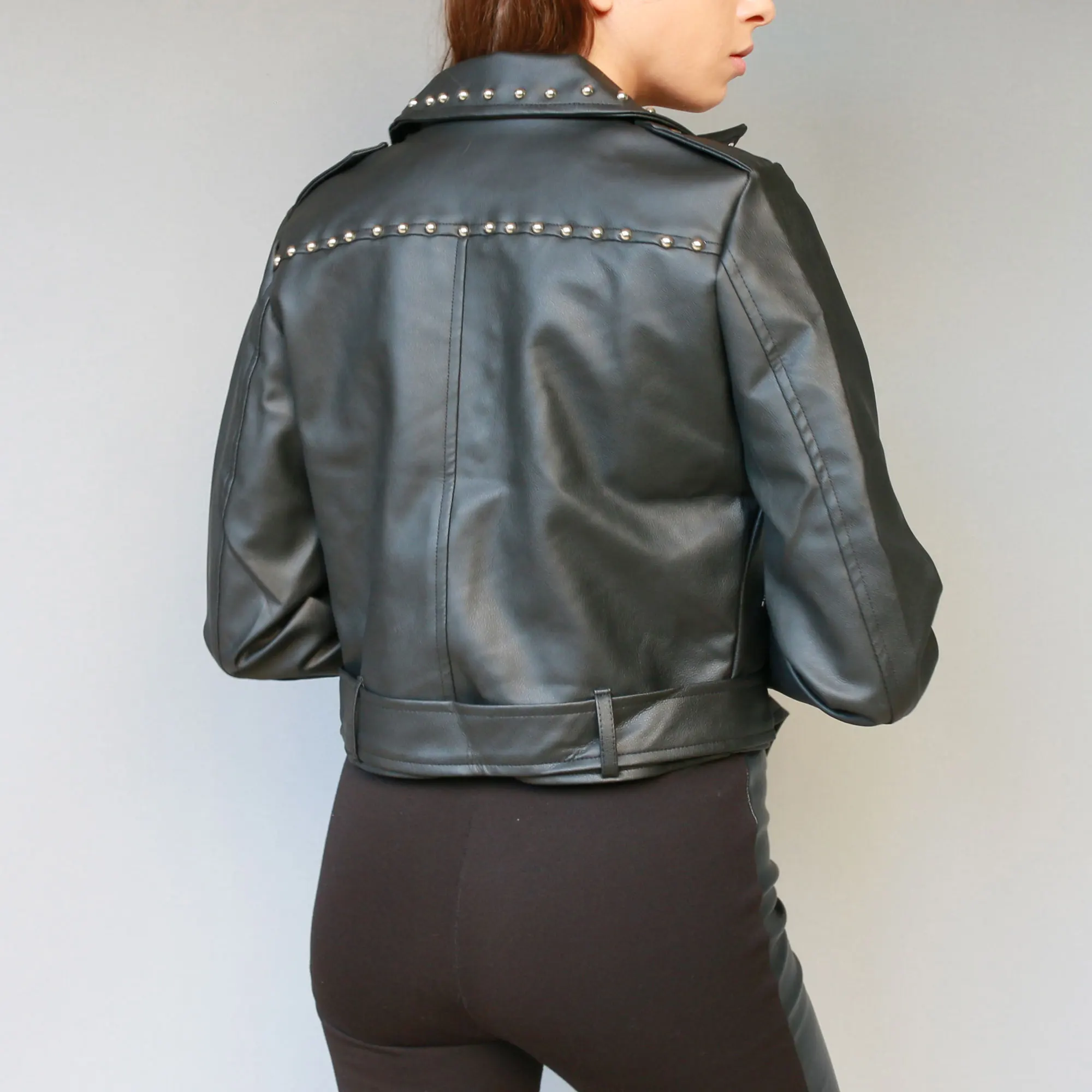 New Women Spring Autumn Faux Leather Jackets Studded Biker Zipper Motorcycle Black Coat Turndown Collar Streetwear Outerwear