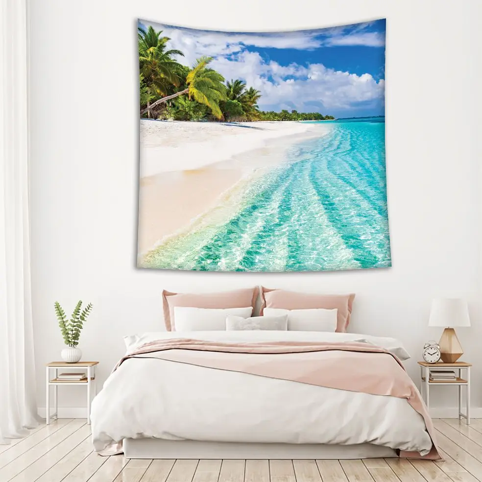 Гобеленовый пляж с пальмами пасмурное небо летний отдых путешествия на Maldives