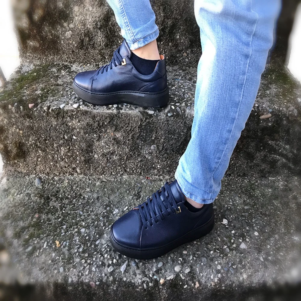 

2021 Men Shoes Leather Sneakers Fashion Men Shoes Comfortable Flat Casual Shoes for Men Men Driving Shoes