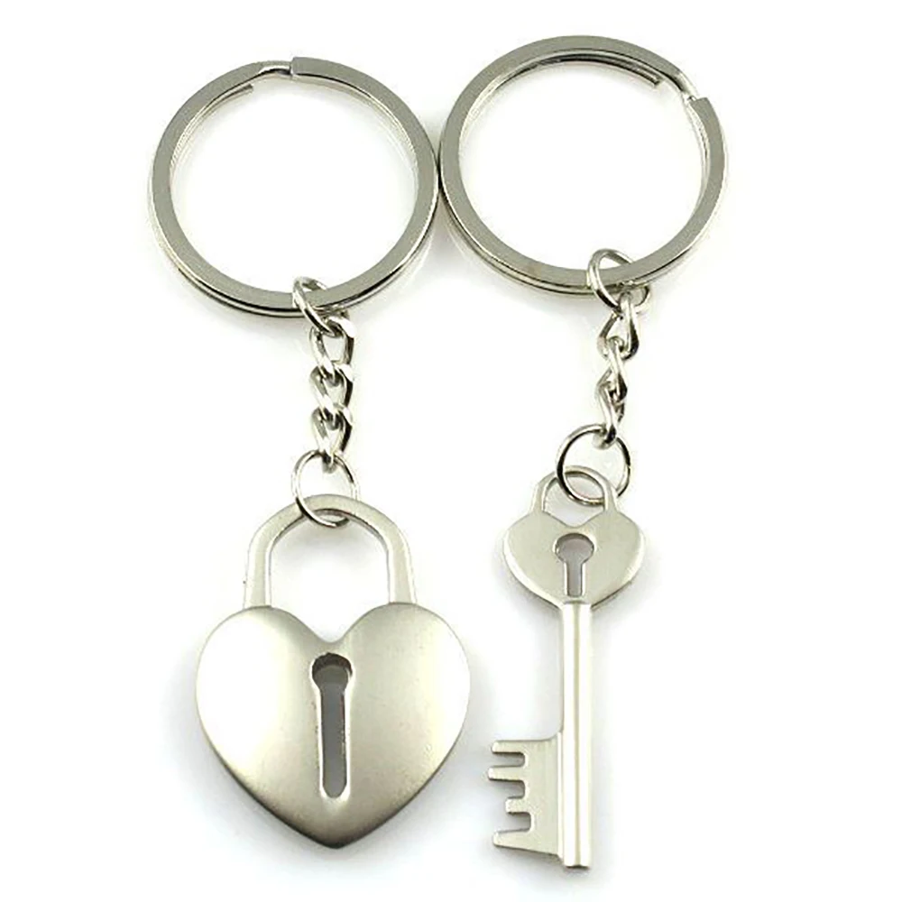

Novelty Fashion Love Heart Keyring Couple Lovers Key Chain Key Ring Casual Jewelry Valentine's Day Wedding Gift