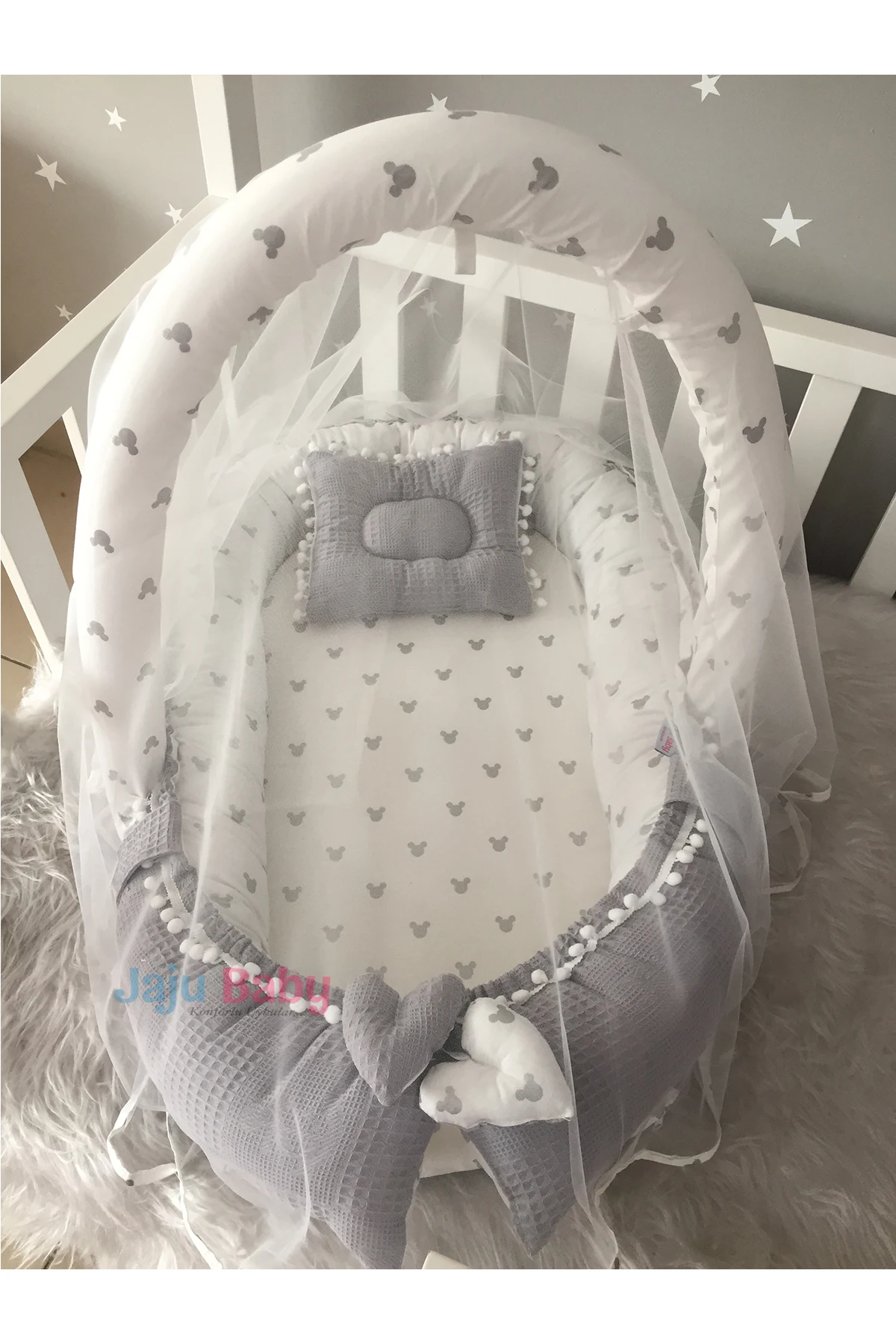Jaju Baby Handmade Gray Waffle Pique Fabric Micky Design Pompom Mosquito Net and Toy Apparatus, Mother Side Portable Baby Bed