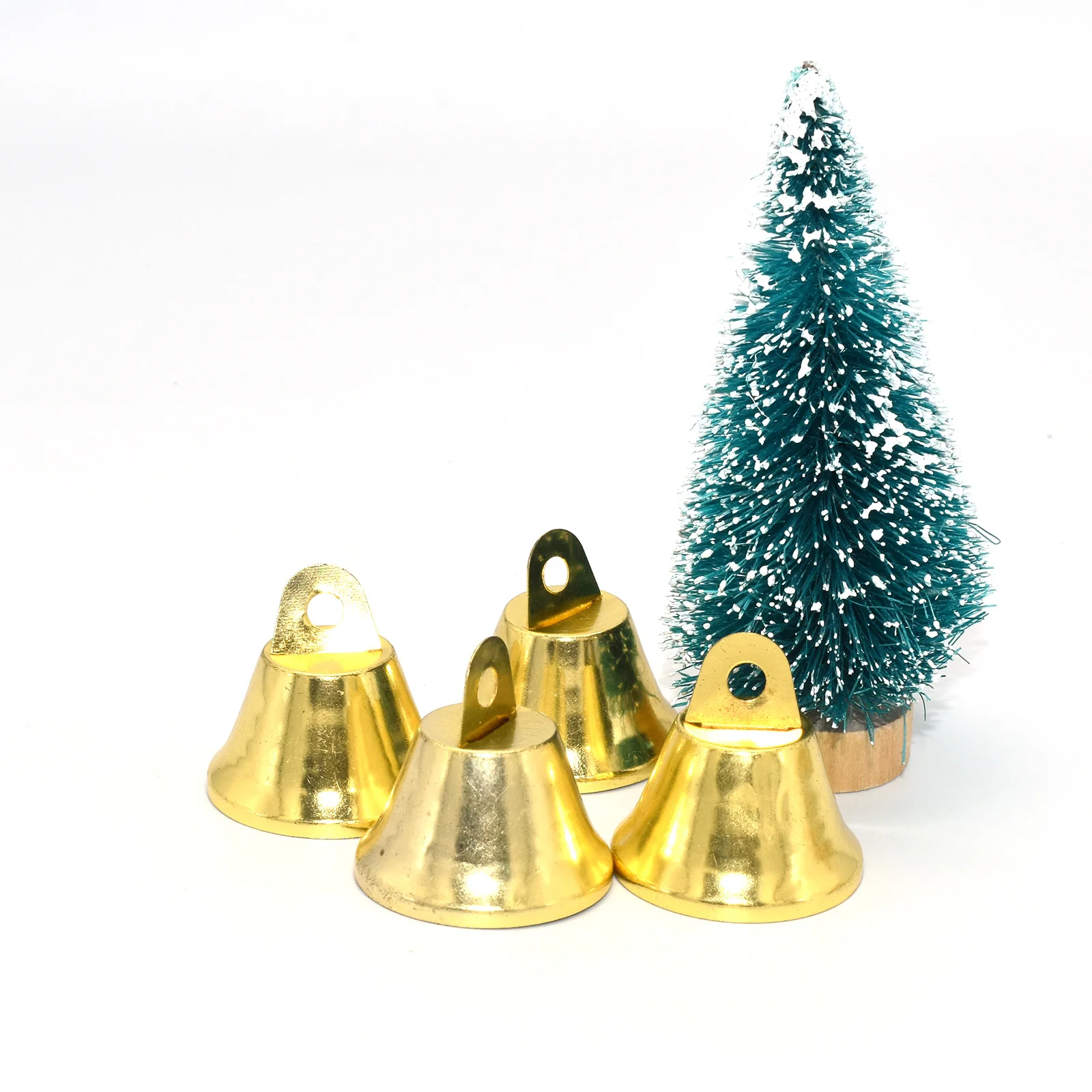 

Gold Christmas Bells Ornament Jingle Bells Craft BellsPet Collar Bells Christmas Tree Bells for Christmas Holiday Tree Home
