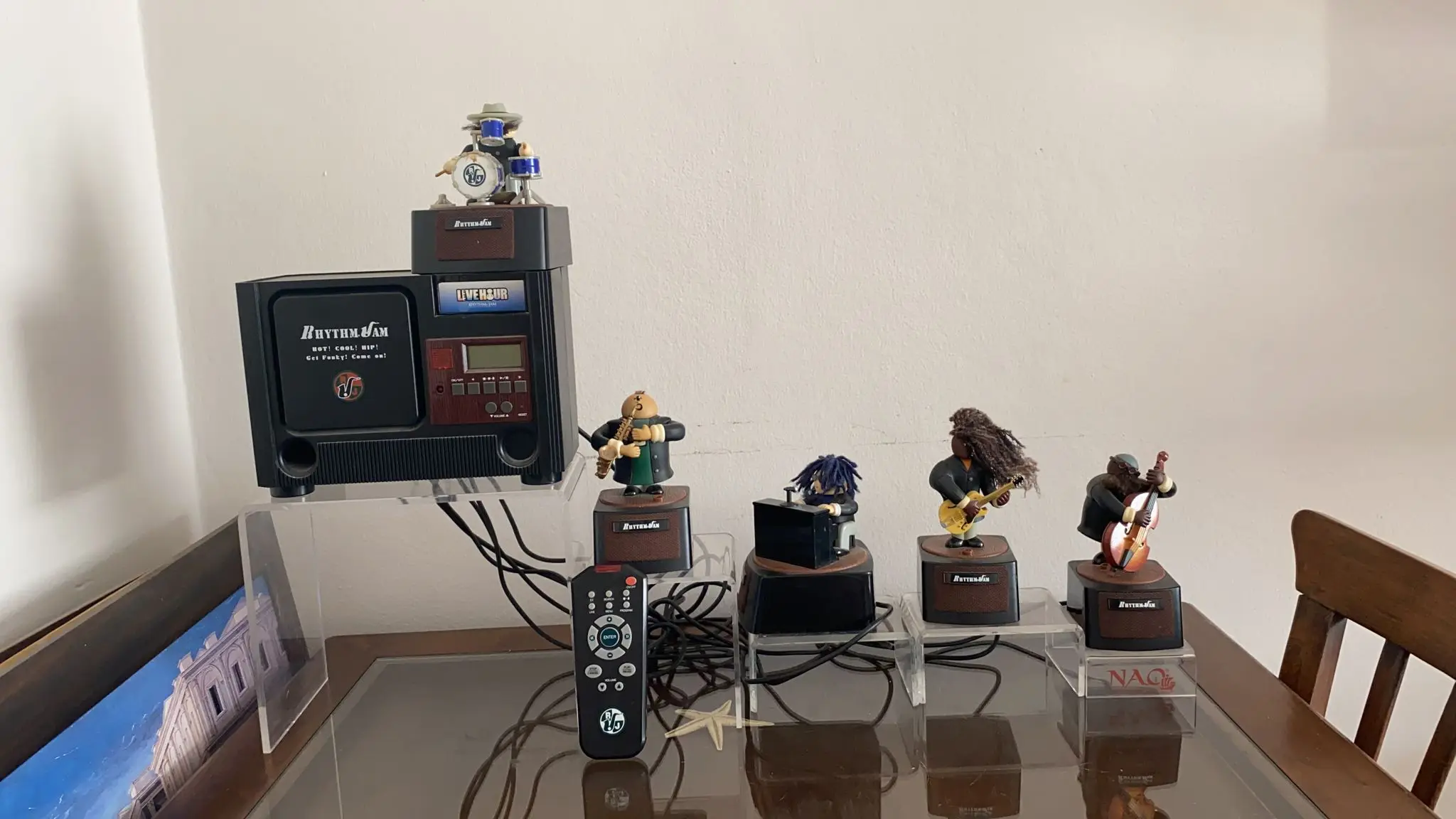 

Сверхредкие часы BANDAI Rhythm Jam Band 5 движущиеся группы/музыкальная шкатулка для видео