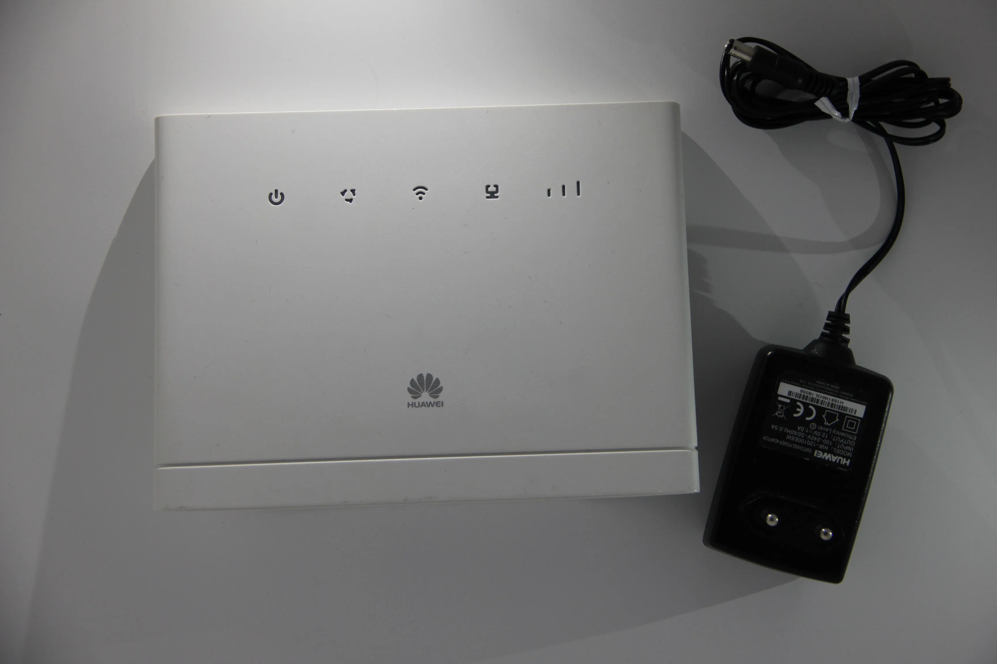 4G LTE роутер Huawei B315s-22 разблокированный фиксированный TTL |