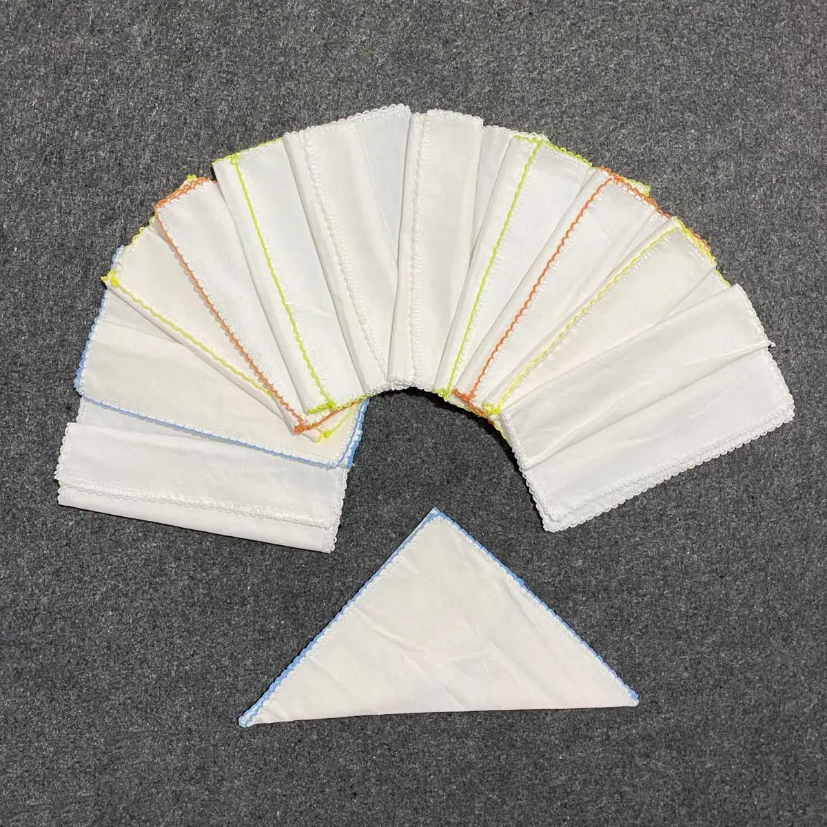 Белые детские влажные салфетки для новорожденных девочек мальчиков 12 шт.