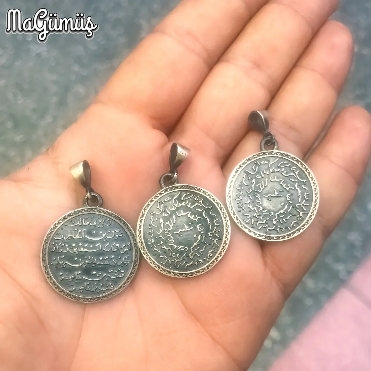 

Kıtmir Prayerful Back Ayetel Kursi Prayerful Silver Necklace