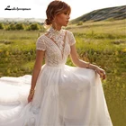 Женское свадебное платье с коротким рукавом, открытой спиной и кружевом