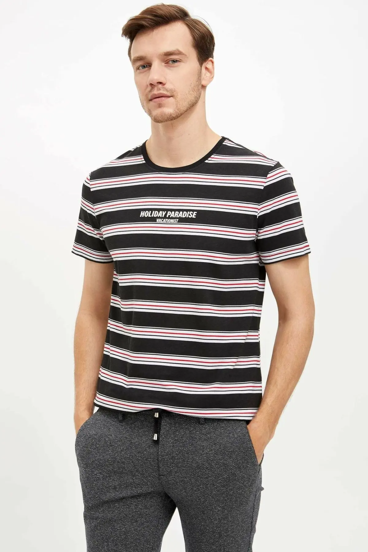 Дефакто модные летние мужские свободные полосатые дизайнерские футболки