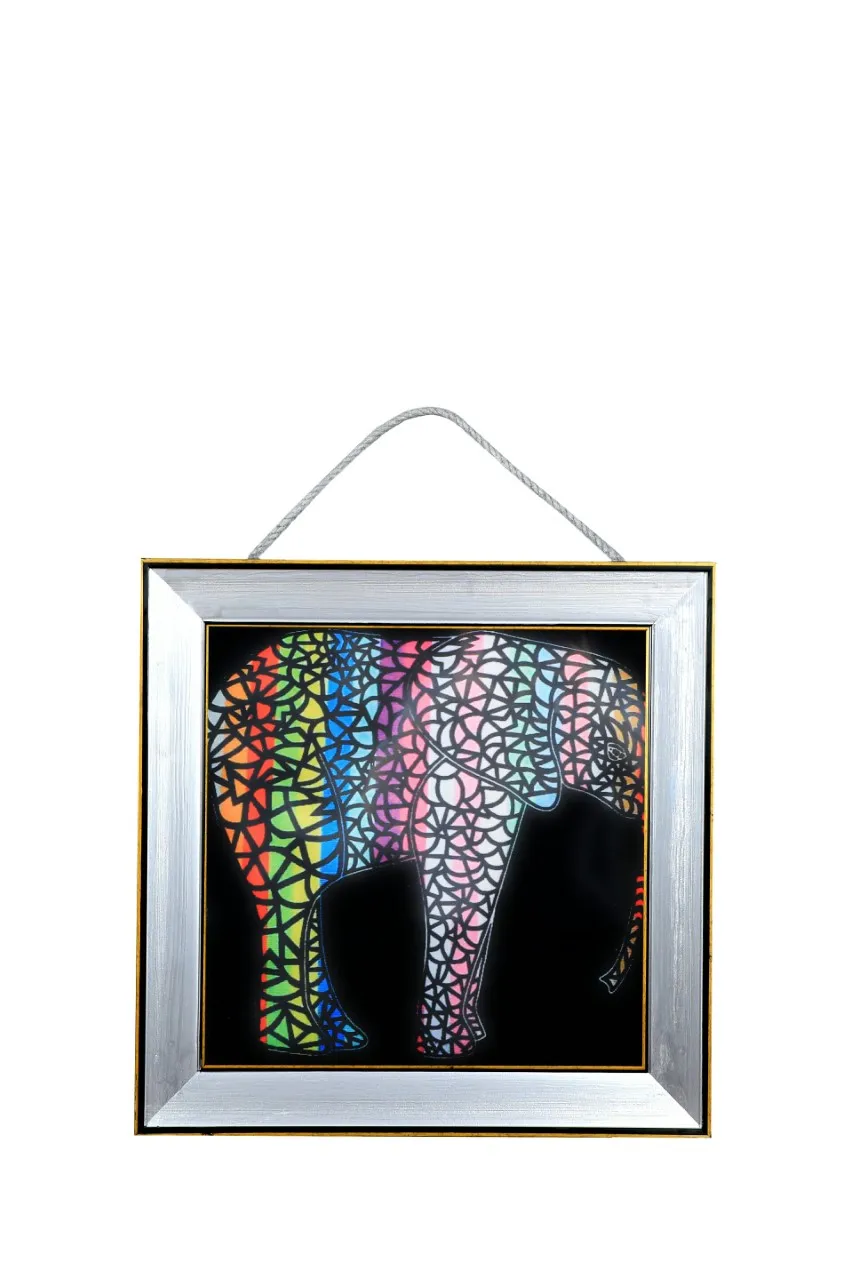

Canvas Print Glass Silver Painted Rope Suspended Colored Elephant
