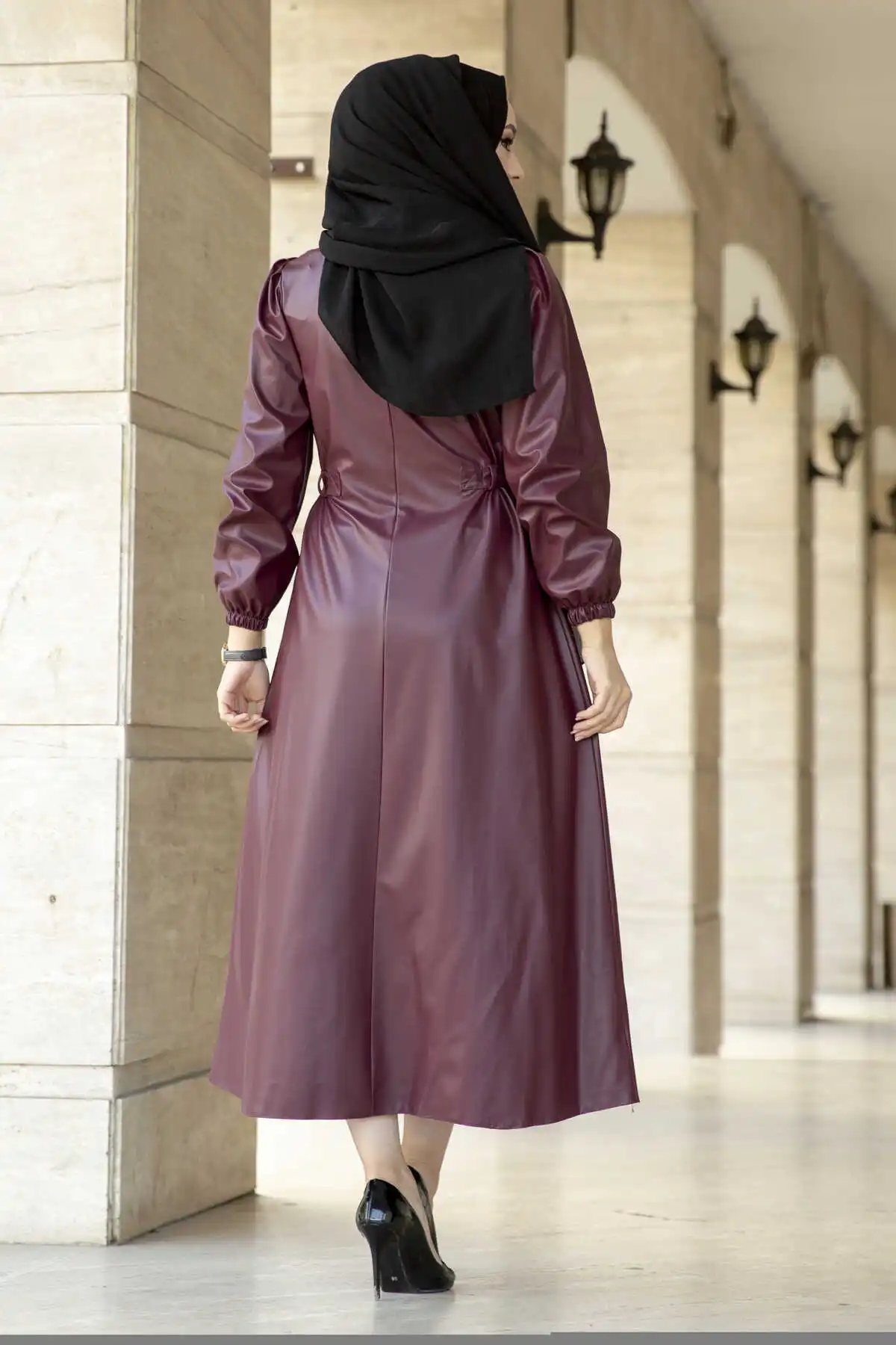 Женское кожаное платье комплект из двух предметов женская одежда с открытыми