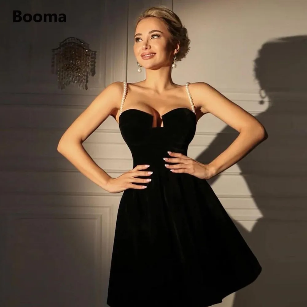 

Booma Sexy Black Velvet Mini Prom Dresses Pearls Straps Velour Above Knee Cocktail Dresses Short Formal Party Gowns Clubbing