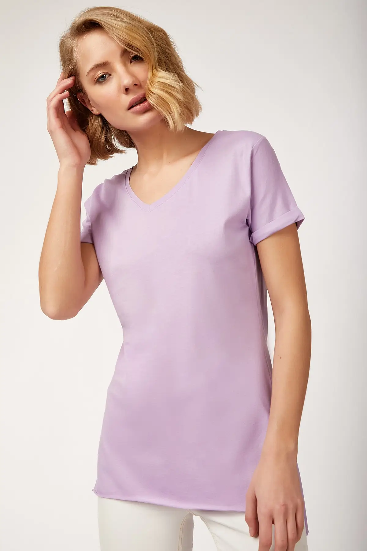 Счастья ist. Женская трикотажная футболка с v образным вырезом и Боковым Разрезом