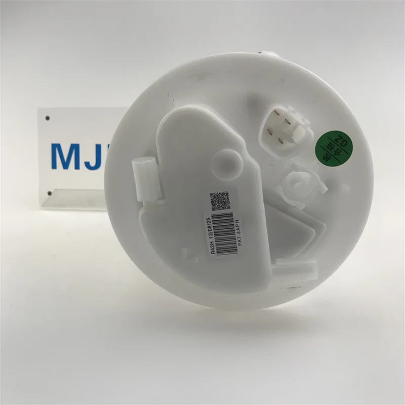 Фото MJHK Fuel Filter For Toyota Yaris Vios NCP92 ZSP-92 77024-0D070 77024-0D130 77024-52122 77024-52120 №2