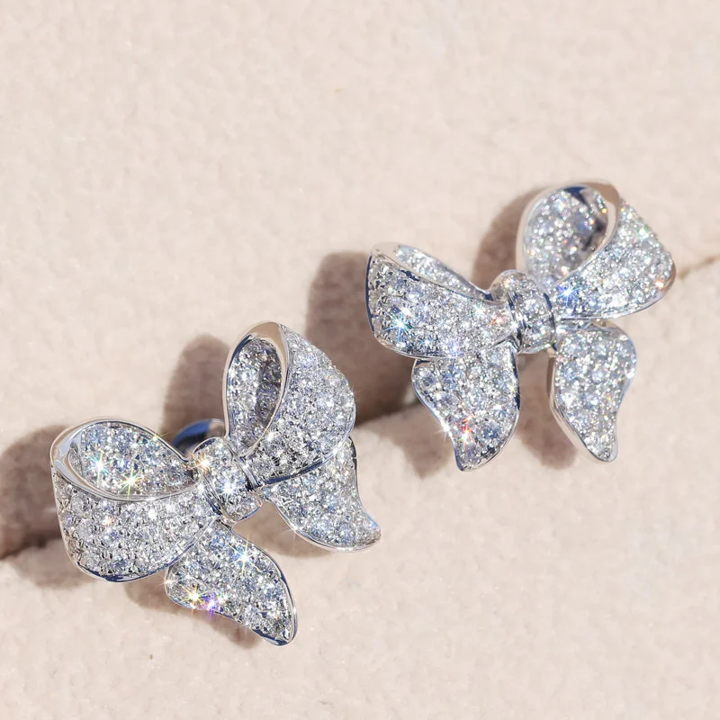 

Delicate Zircon Bow Compact Lady Earrings Fashion Temperament Girl Ear Jewelry