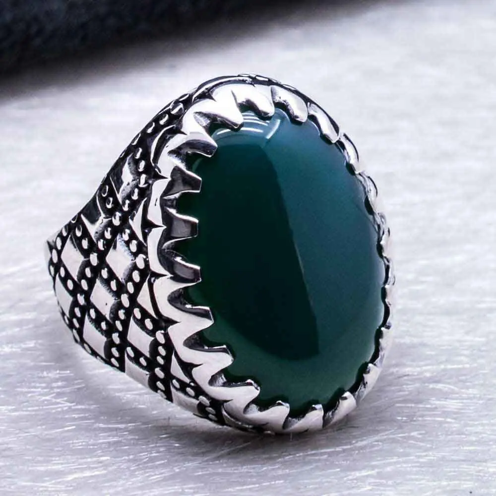 Овальное искусственное серебряное кольцо