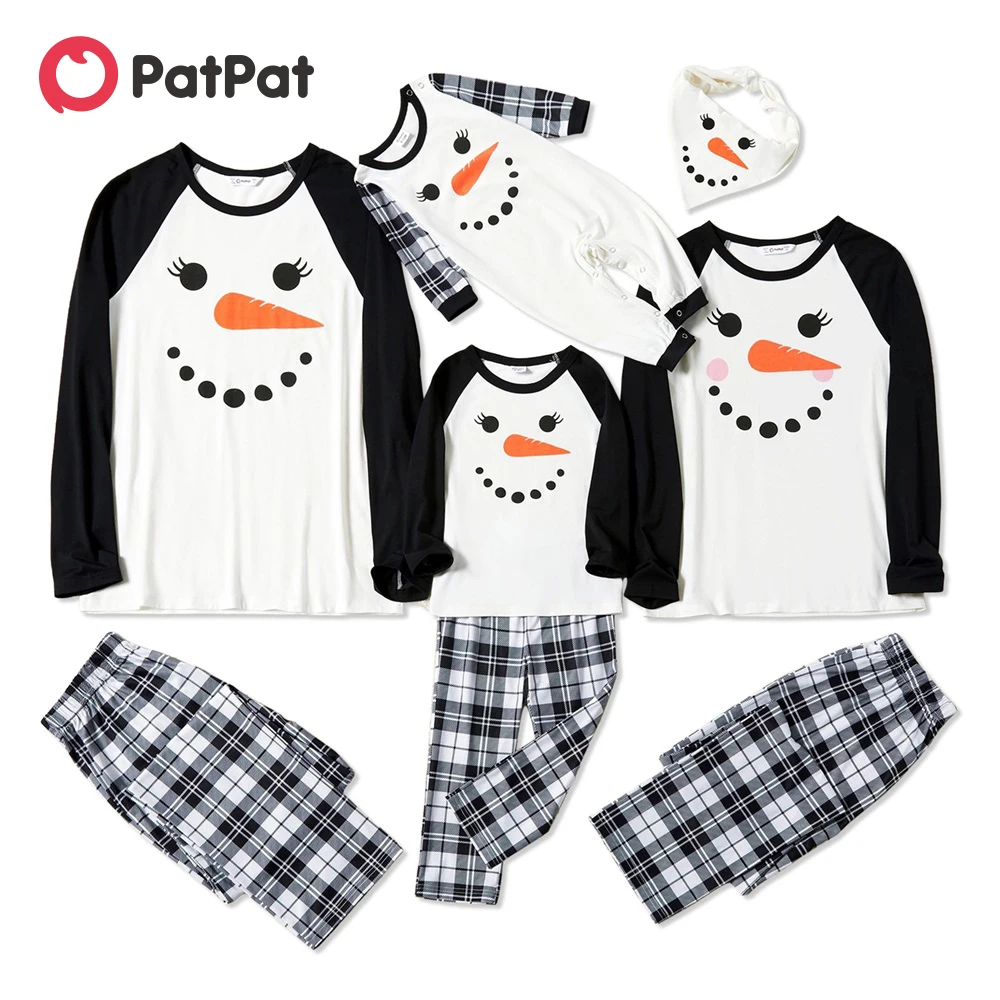 

PatPat Family Look Black/White casual Pajama Sets Christmas pattern Positioning print Matching Pajamas